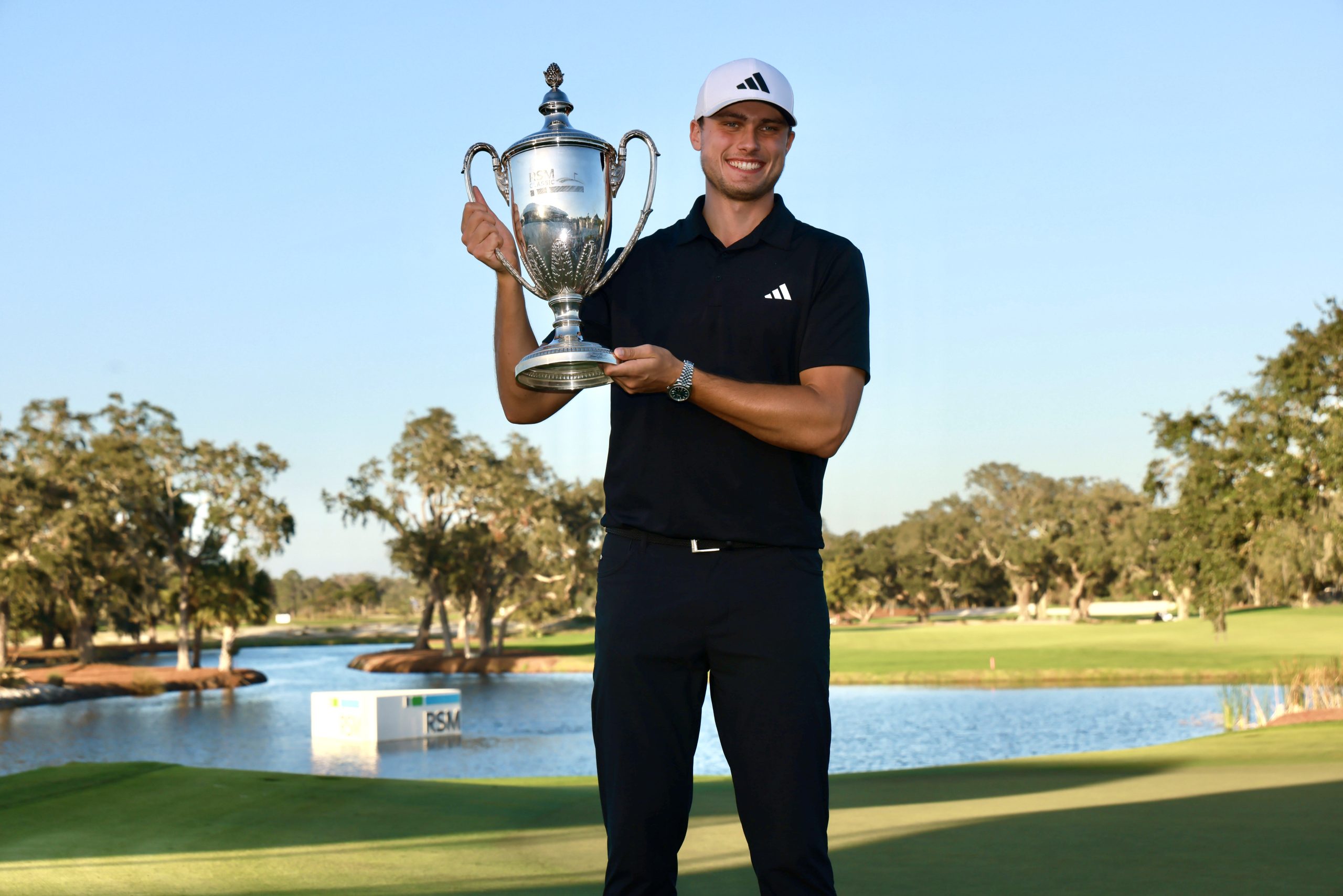 Ludvig Aberg<br>(253—29-under-par)
